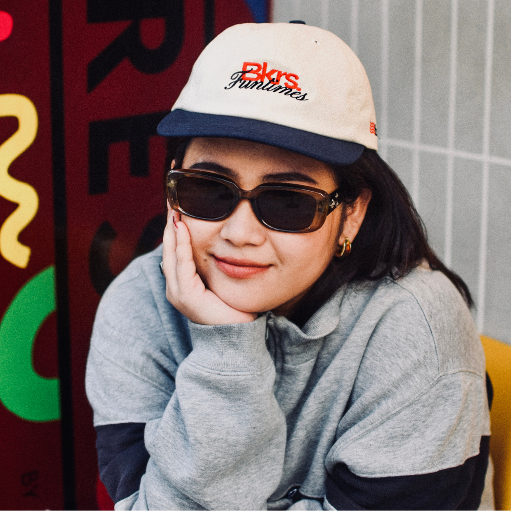 B HAT - BLACK & NAVY BLUE