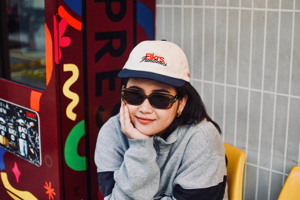 B HAT - BLACK & NAVY BLUE